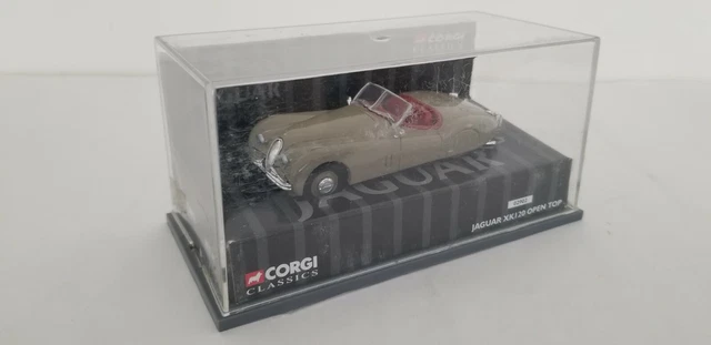 Corgi 02902 Jaguar XK120 Open Top Lavender Grey  1:43 NIB!!