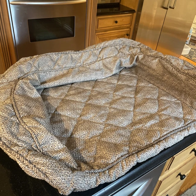 New ORVIS Dog Bed bolster Cover ONLY Small Chevron