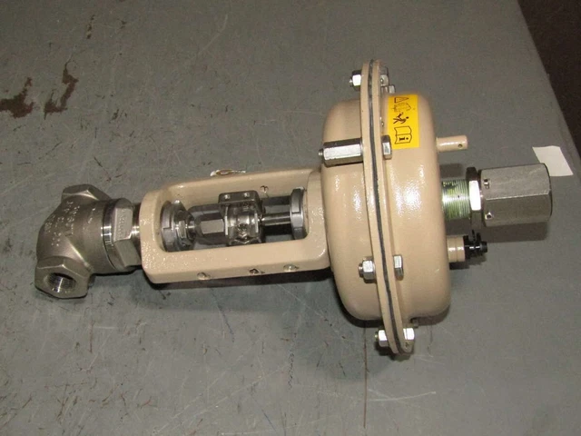 Samson 3271 Pneumatic Diaphragm Actuator Gas Control Valve 3522 01 A351CF8M 3/4"