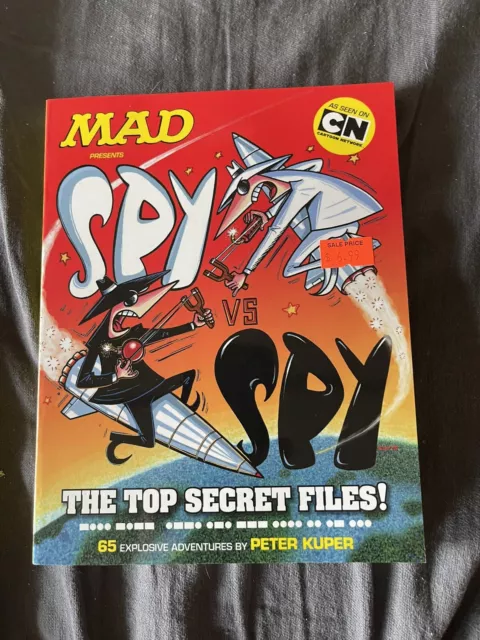 MAD Presents: Spy Vs. Spy - The Top Secret Files! Paperback VG shipping included