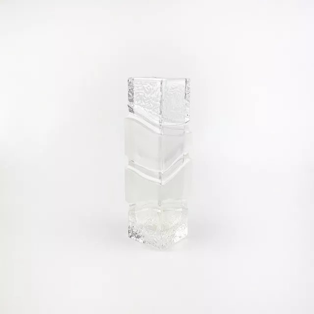 Vase aus geschliffenem Glas, 1980er Jahre