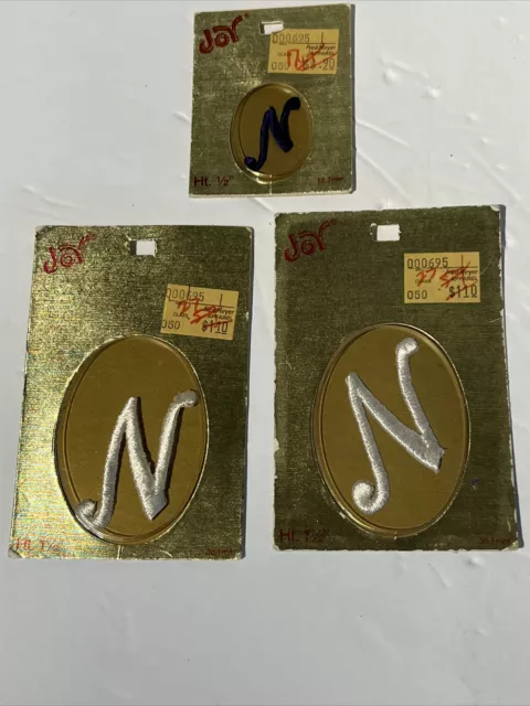 Lote de 3 monogramas de costura artesanal bordados elegantes de colección de 3 letras ""N