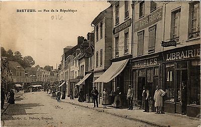 CPA BRETEUIL - Rue de la Republique (259686)