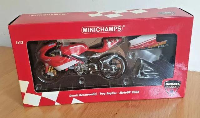 MINICHAMPS 1:12 DUCATI DESMOSEDICI TROY BAYLISS DUCATI MotoGP 2003 Diecast Bike