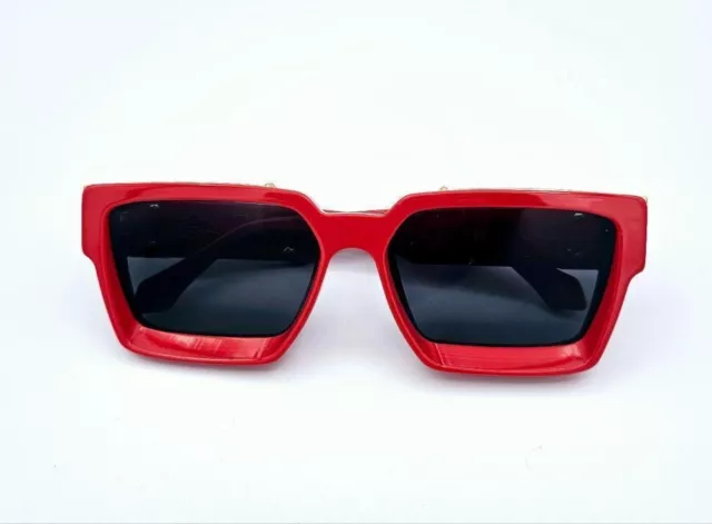 Louis Vuitton Red Acetate Frame Evidence Millionaire Sunglasses Z0286W -  Yoogi's Closet