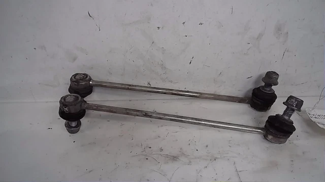 ??????Asta barra stabilizzatrice 8201079463 CLIO 4 PHA SE 2 ?