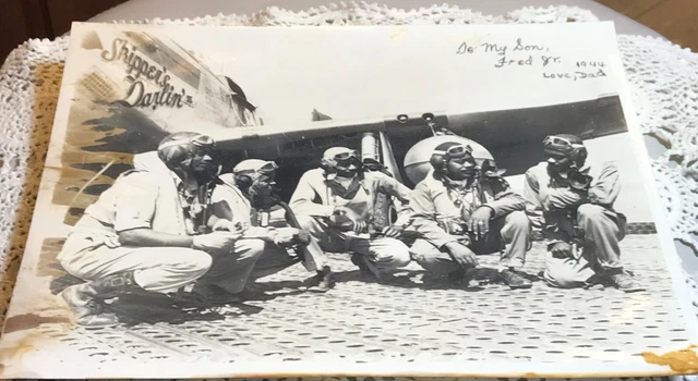 Pilots of the “Tuskegee Airmen, Fighter Group  “Skipper’s Darlin’ III” 8x10 Orig