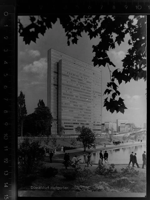 30099782 - 4000 Duesseldorf Hofgarten Duesseldorf Stadtkreis GLASNEGATIV