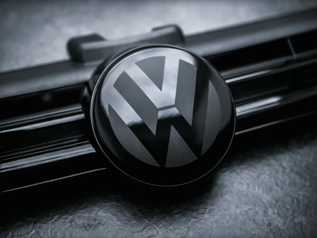 Vw Emblem Schwarz Golf 7 Facelift