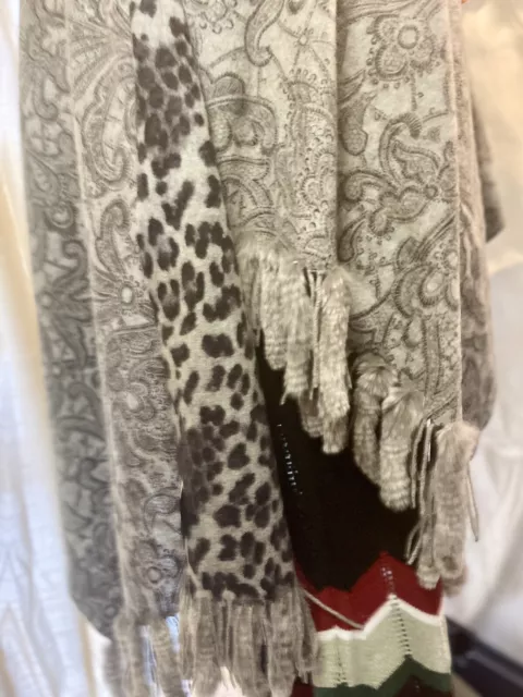$400 Neiman Marcus Womens Paisley Rabbit Fur Leopard Print Reversible Wool Scarf 3