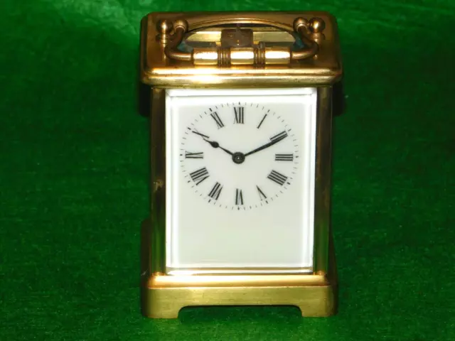 French 8-Day Brass Case Carriage Clock In Good Condition And Working Order. 2