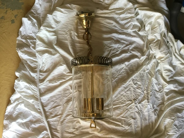 Suspension Lustre en laiton et verre ciselé