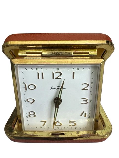 VINTAGE SETH THOMAS Travel Alarm Clock Wind Up Folding Hard Clam Works ...