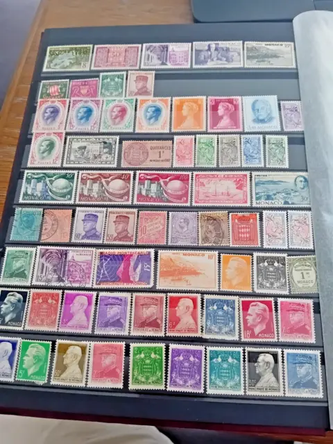 Lot de 65 timbres Monaco (Lot 24) - Non oblitérés mais sans gomme Etat Correct