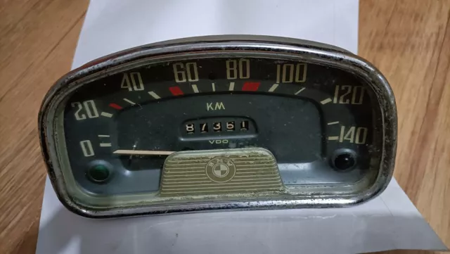 BMW 700  Tachometer Oldtimer VDO sehr alt aber funktioniert