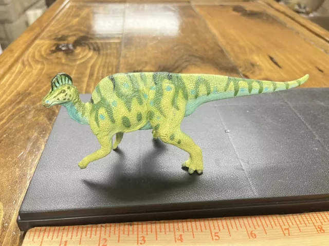 Carnegie Collection dinosaur model Corythosaurus