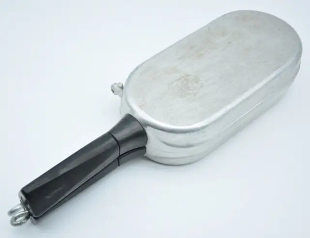 Vintage Miracle Maid Duplex Utility Aluminum Omelet Omelette Pan Fish Bacon