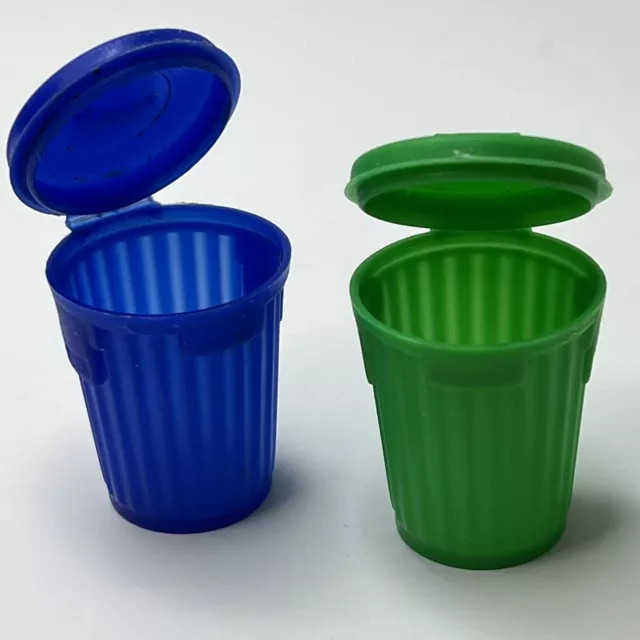 Vtg 1979 Topps GARBAGE CAN-DY Trash Can Candy Container 2” Series 2 Blue & Green