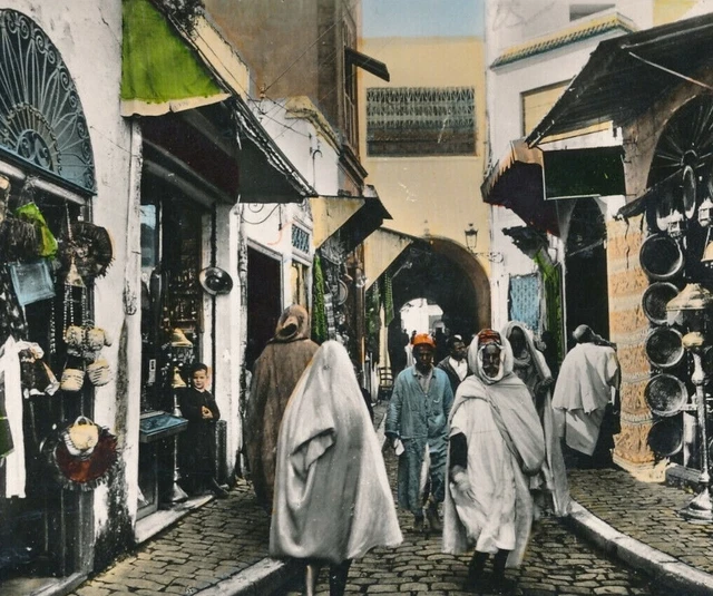 #016 1950s Tunis Tunisia Rue De L'Eglise VTG ORG OLD POSTCARD, ORIGINAL VINTAGE