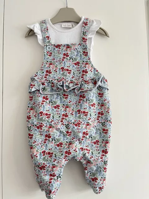 Baby Girls NEXT 0-3 Months Dungarees Outfit Flowers Floral Spring Summer GC