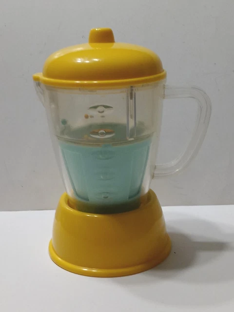 Fisher Price Mattel Grow With Me Kitchen Replacement Part Blender Yellow 2006