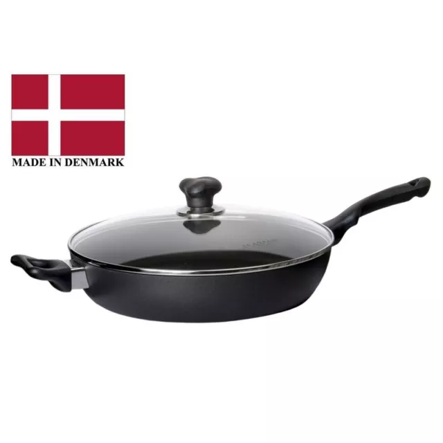 Scanpan - Ergonomic Handled Stratanium Non-Stick Saut� Pan with Lid 32cm (Made i