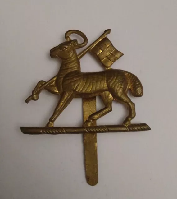 British Army. WW1 Queens Royal West Surrey {Queens} Regiment Cap Badge 2