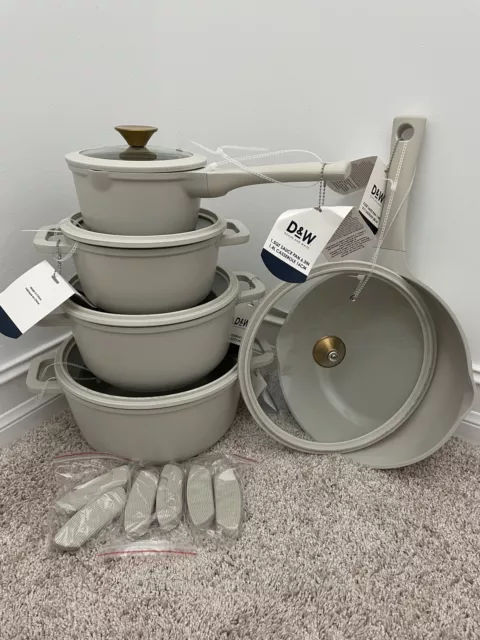 https://www.picclickimg.com/BUkAAOSwI-hlLbrr/DW-Pot-Casserole-Sets-With-Lid-DeaneWhite-Premium-Cookware.webp