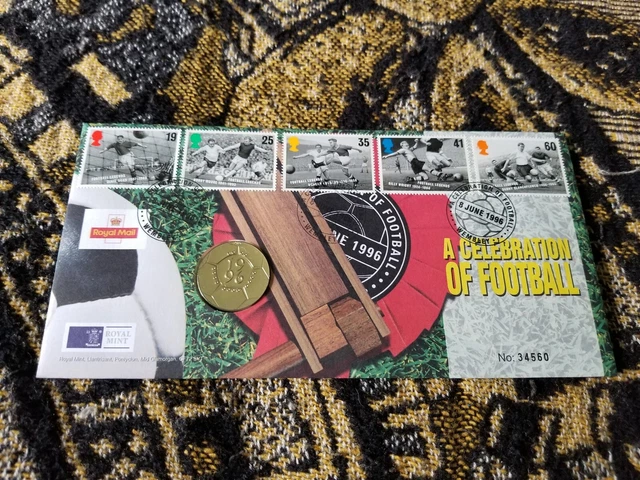 Great Britain First Day Cover - 2 Pounds 1996 - Celebration of Football - Q36
