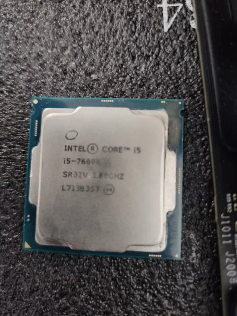 Intel Core i5-7600K 3.80GHz 6MB Quad-Core LGA 1151/Socket H4 CPU Processor SR32V