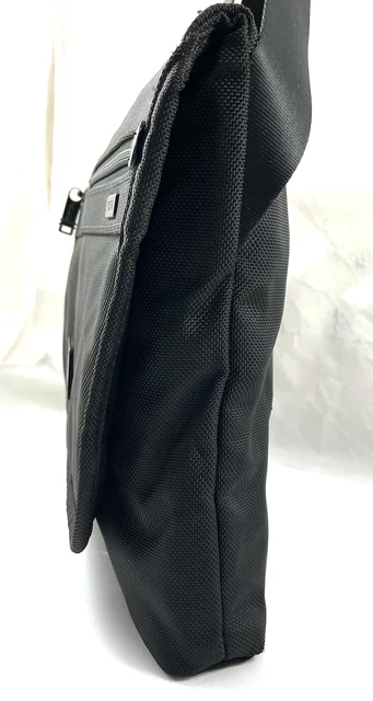 Tumi Alpha Messenger Crossbody Bag Ballistic Nylon 22804DH Black Reg $175 3
