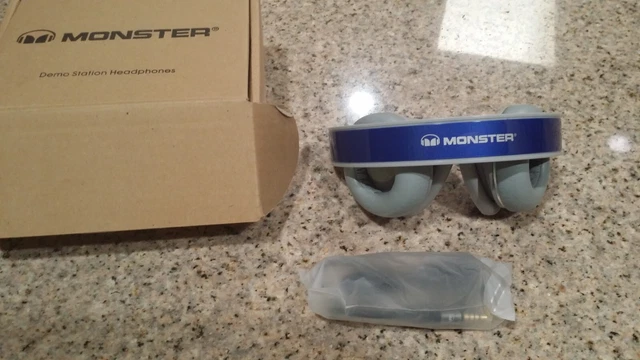 Monster Beats by Dr Dre DNA Wired Headphone Blue color