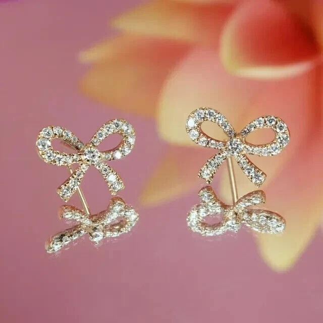1.00 Ct Round Cut Simulated Diamond Women's Stud Earring 14k Yellow Gold Plated