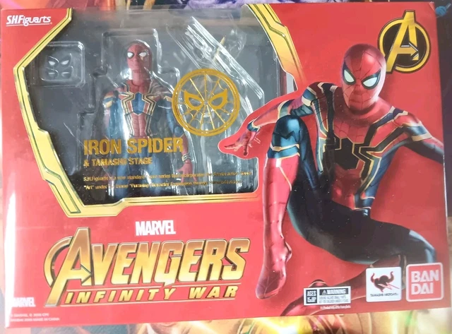 Bandai S.H. Figuarts Thanos - Action Figure Avengers: Infinity War, 7.5 Pollici, Alta Articolazione, Con Teste E Mani Intercambiabili - 2