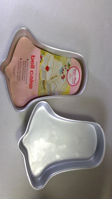 VTG 1971 Wilton Bell Sugar Plum Party Cake 2 Pans Bell Wedding Christmas