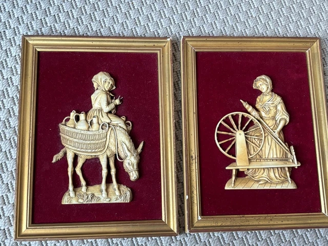 Paire De Cadres Ovales Métal Ouvragé – Travail Italien, Années 1950, Patine Ancienne