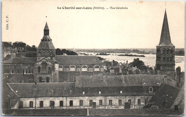 58 LA CHARITE SUR LOIRE Carte postale ancienne /REF -VP0892