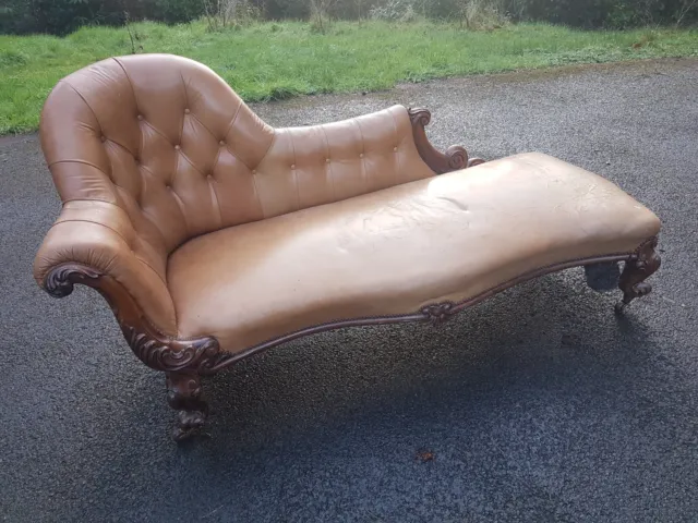 antique chaise longue