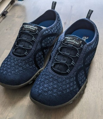 Skechers relaxed fit breathe easy fortune knit slip on athletic sneakers 8.5