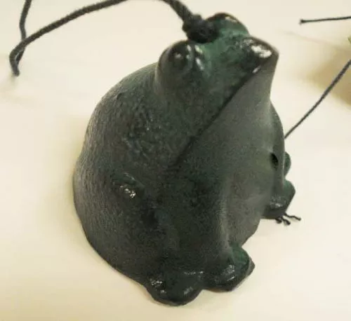 Japanese Furin Wind Chime Bell Nambu Cast Iron Iwachu Green Frog Made in Japan 3