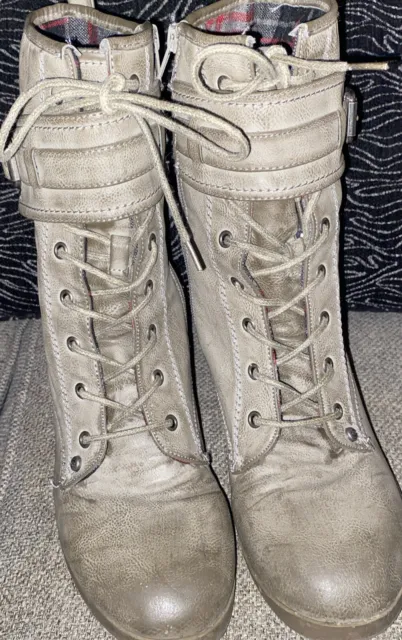G By Guess Womens Combat Boots Khaki Gray Laces Buckle Ankle Zip Military 9.5M