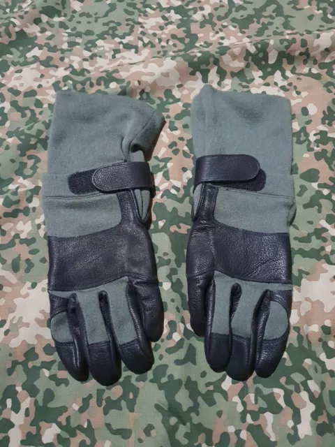 New FR Camelbak Combat Gloves M Medium Aircrew Vehicle US Army USAF  (REF P