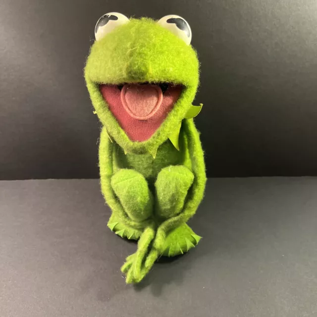 VIntage 1976 Fisher Price Toys KERMIT THE FROG Jim Henson Muppet Doll #850