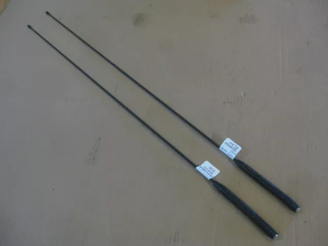 2 OEM Harley Touring Antennas 32in Electra Street Road Glide King - parts