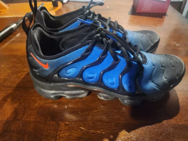 Nike Air Vapormax Plus Knicks Blue Black Crimson Mens Size 10.5 Rare DO6679-001