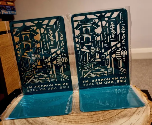 Illumicrate Jade City Inspired Janloon Green Bookends