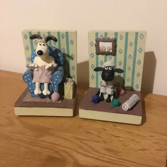 Vintage Gromit and Shaun the Sheep Bookends