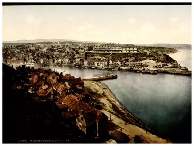 Angleterre. Yorkshire. Whitby, from East Cliff.  Vintage photochrom by P.Z, Phot