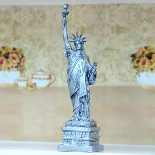 Statua della Libertà di New York modellino in resina Statue of Liberty Manhattan