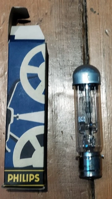 Lampe Projecteur Philips 220V 250W – NOS (Neuf Ancien Stock, Emballage Ouvert)